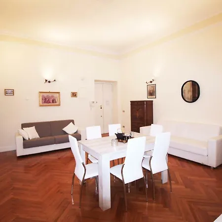 Central House Xx Settembre
