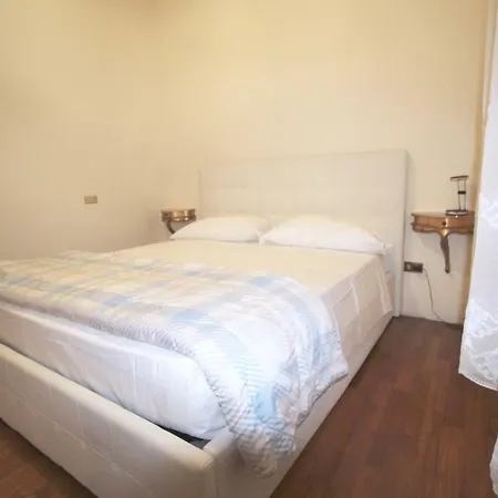 Central House Xx Settembre Apartman